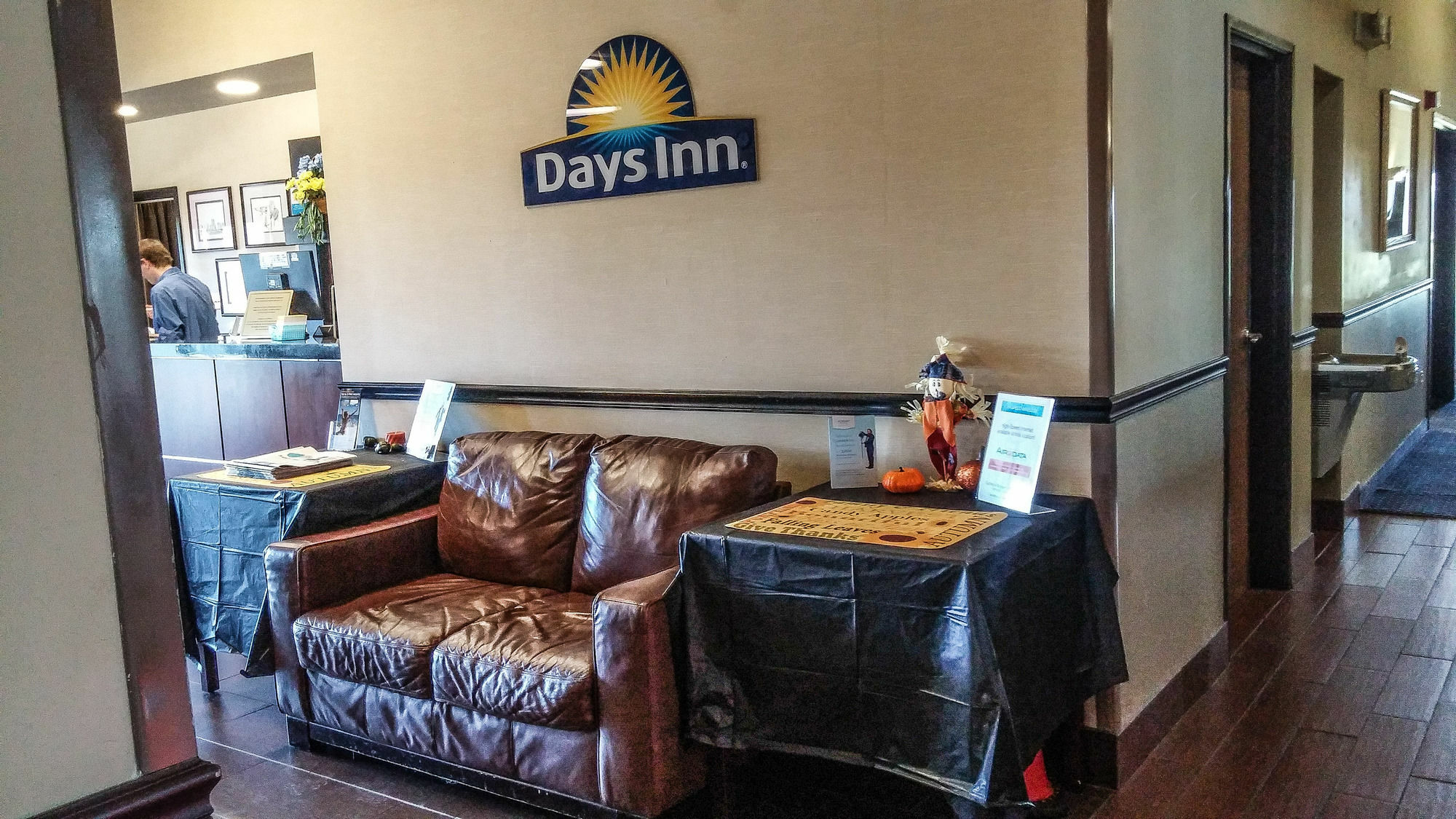 Days Inn By Wyndham Collinsville St Louis Exterior foto